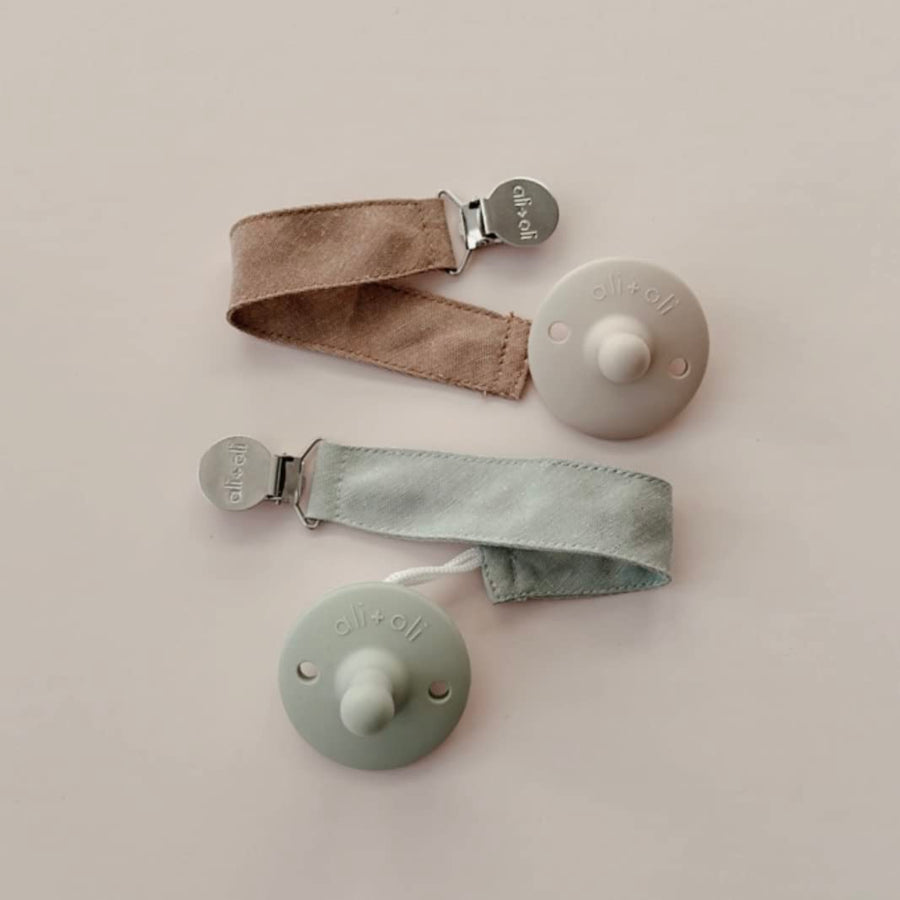 Pacifier Bundle - Silicone Pacifiers, Pacifier Clips & Carry Case